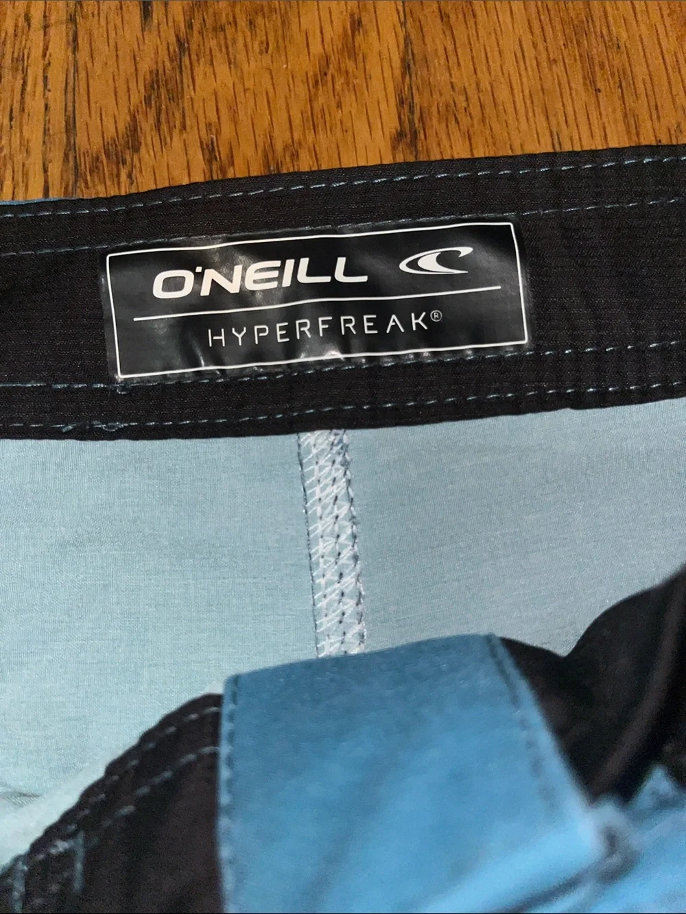 O’Neill Hyperfreak Men's Blue Ombre Swim Trunks - Boardshorts Size 34